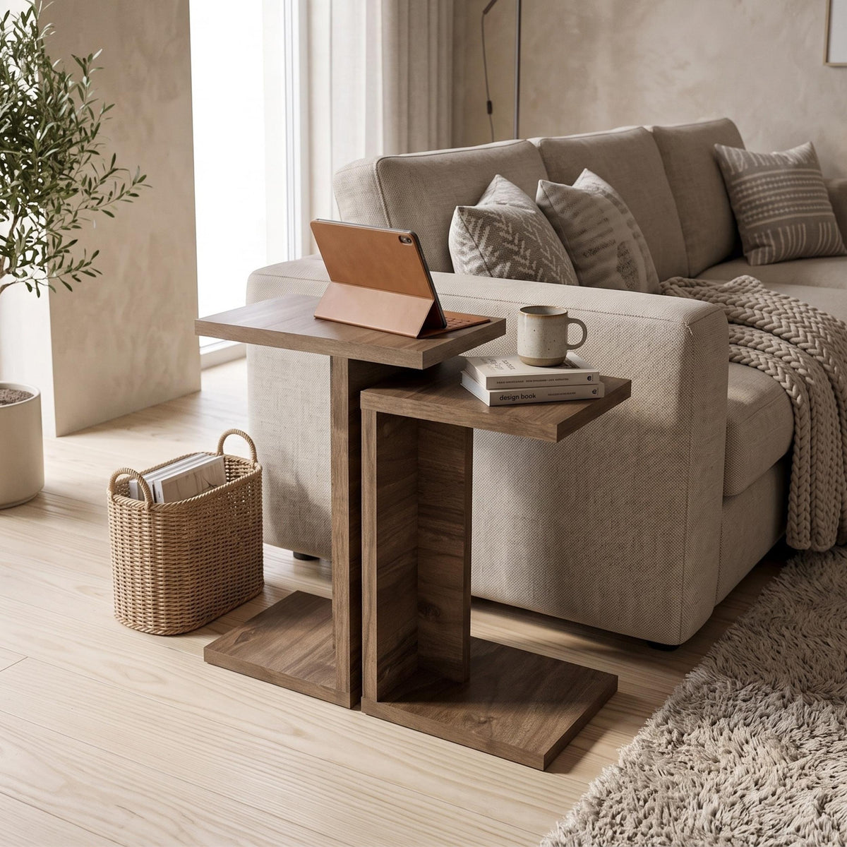 Lot de 2 tables d'appoint en C Nero