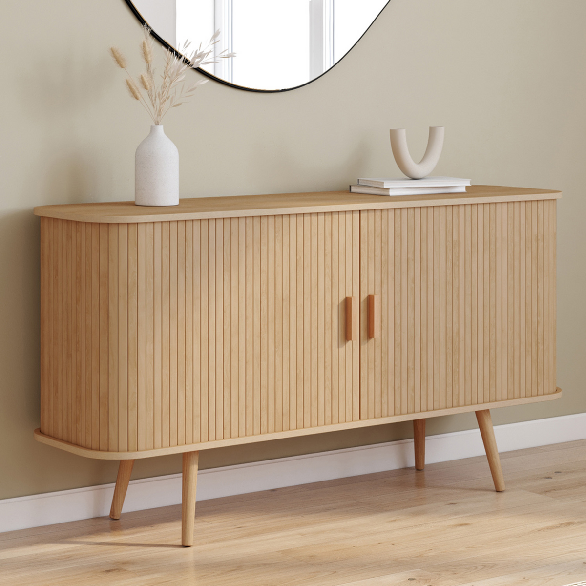 Buffet 140 cm ROMIE, 2 portes coulissantes, lattes en bois, coloris chêne