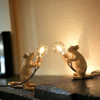 Veilleuse Souris Dorée | Lampe de Table en Résine