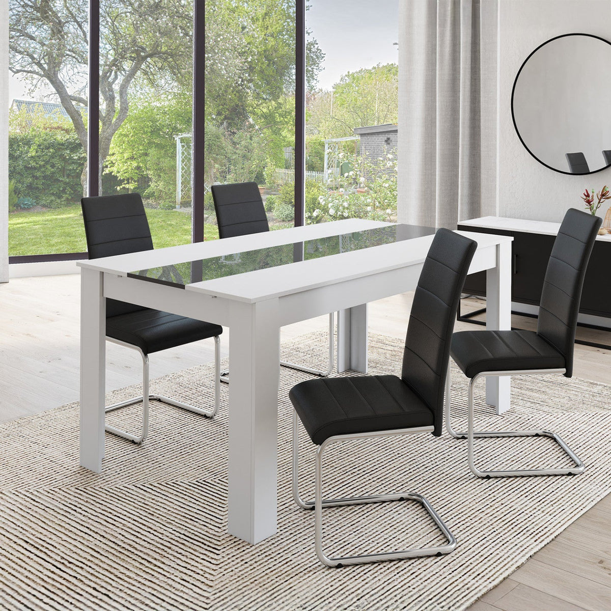 Lot de 4 chaises de salle à manger MIA noires