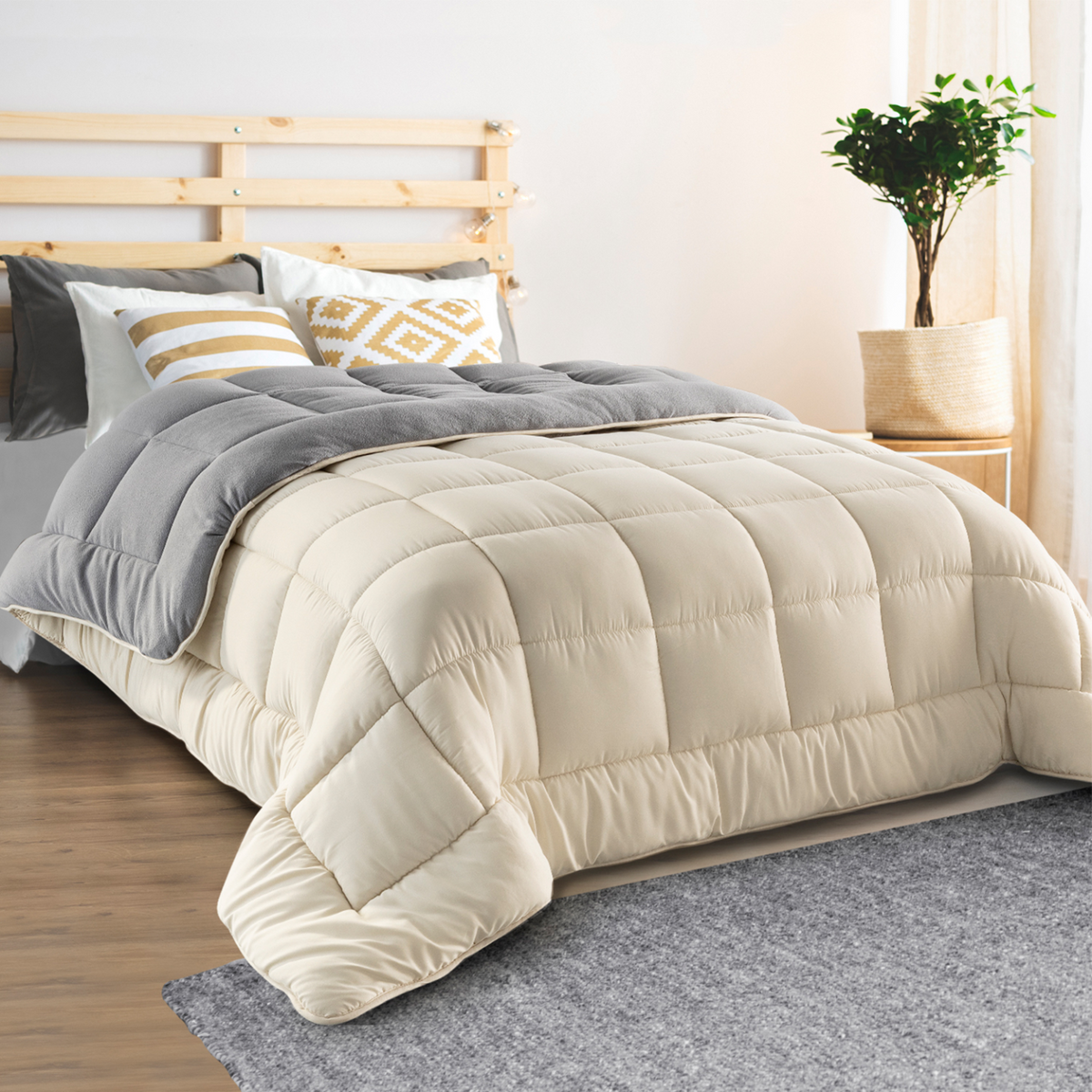 Couette 220x240 cm ZOE polaire biface gris et crème 400 g