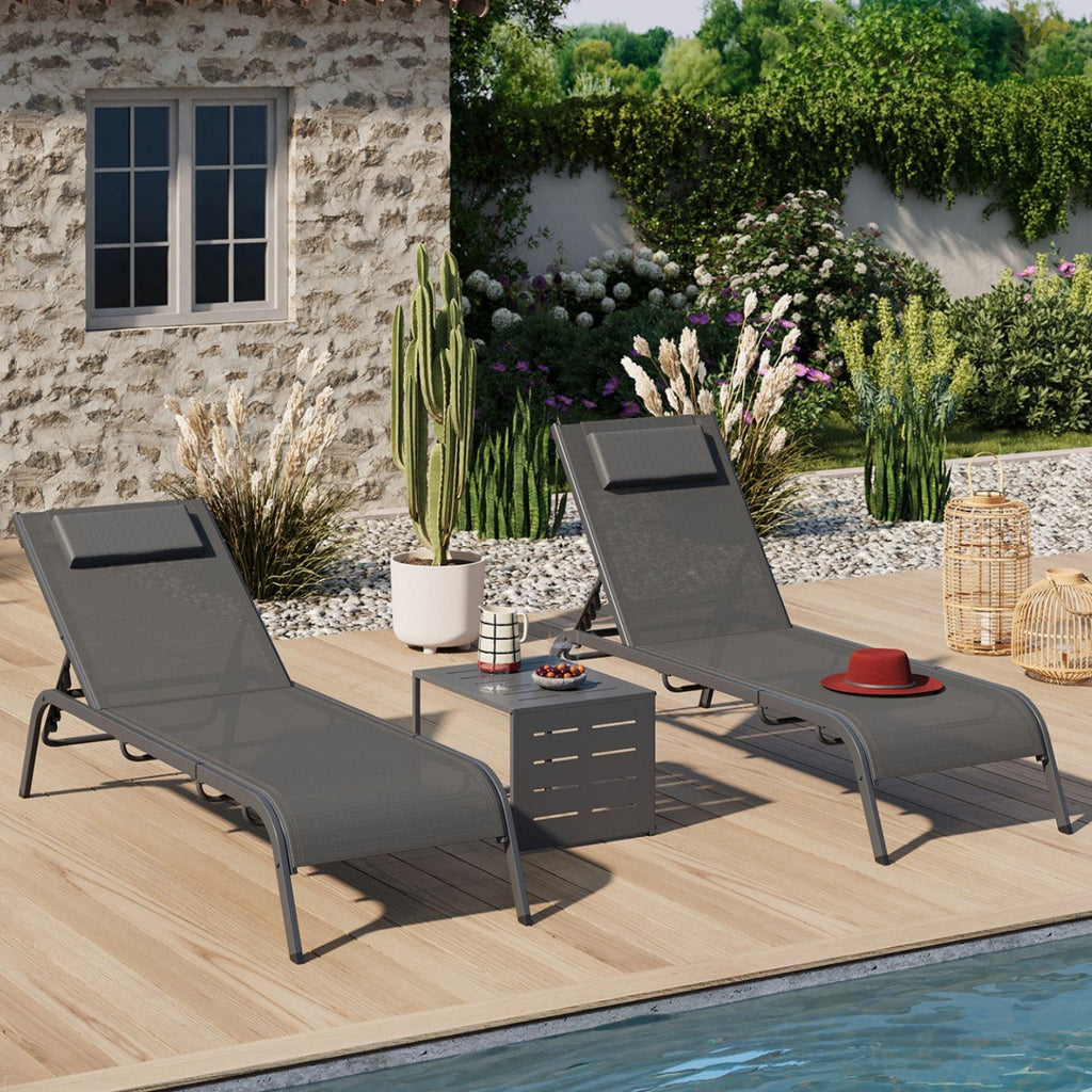 Lot de 2 chaises longues de jardin inclinables BORA avec table d'appoint modulable en acier gris anthracite et toile grise