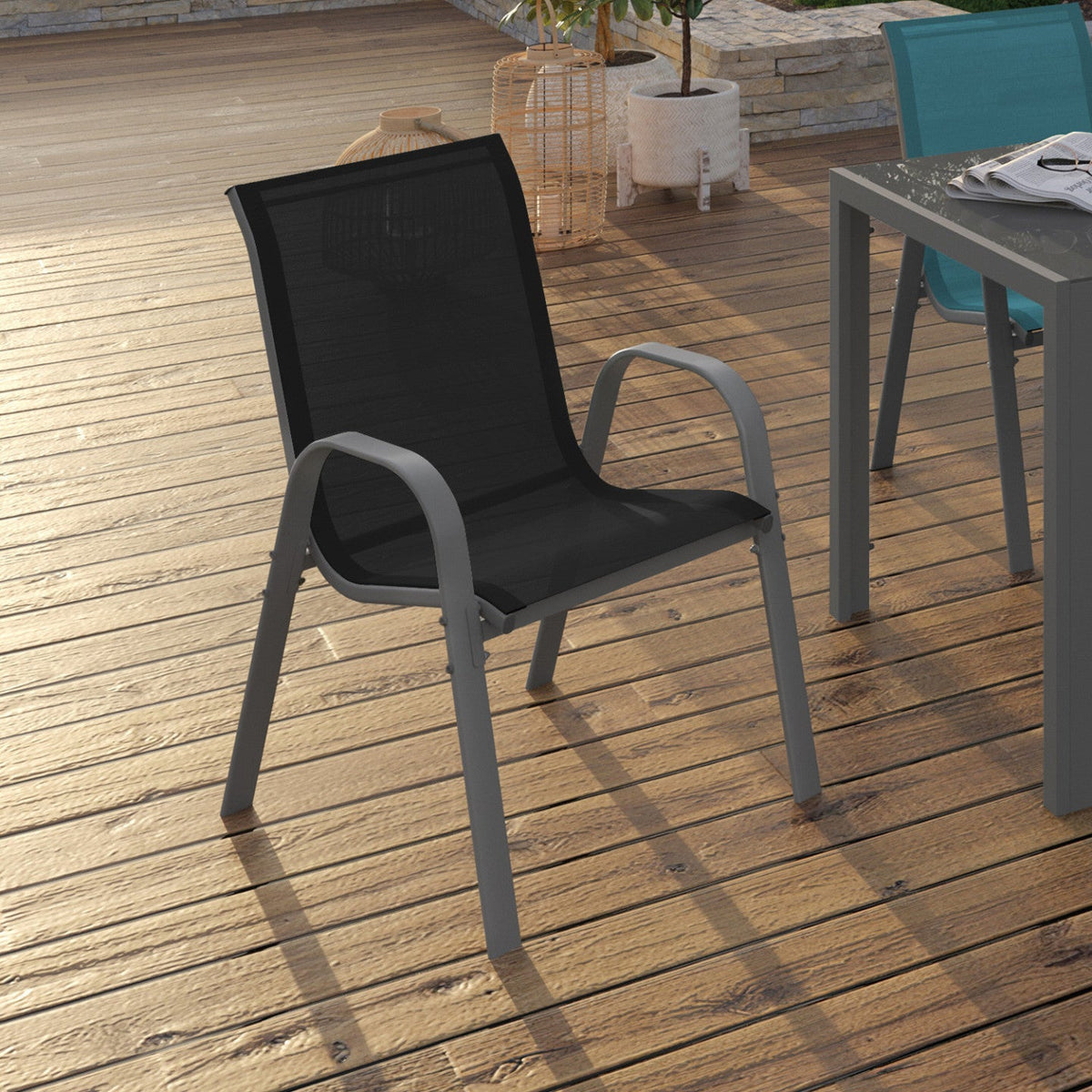 Lot de 4 chaises de jardin empilables LYMA en métal et textilène, coloris assortis gris, noir et bleu