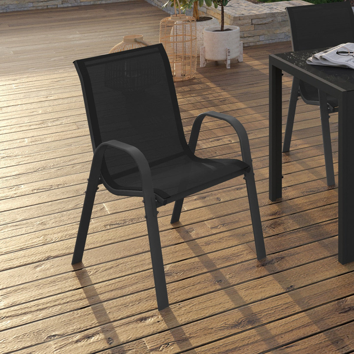 Lot de 4 chaises de jardin empilables LYMA en métal et textilène noires