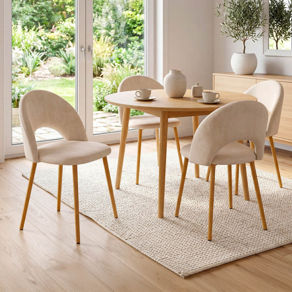 Lot de 4 chaises MADO en velours beige pour salle à manger