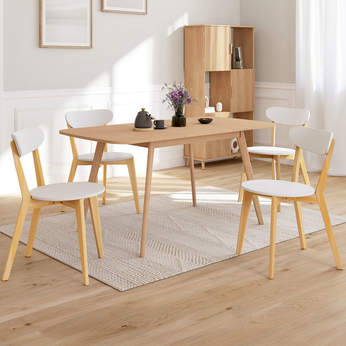 Lot de 4 chaises scandinaves FREJA bicolores blanc et bois pour salle à manger